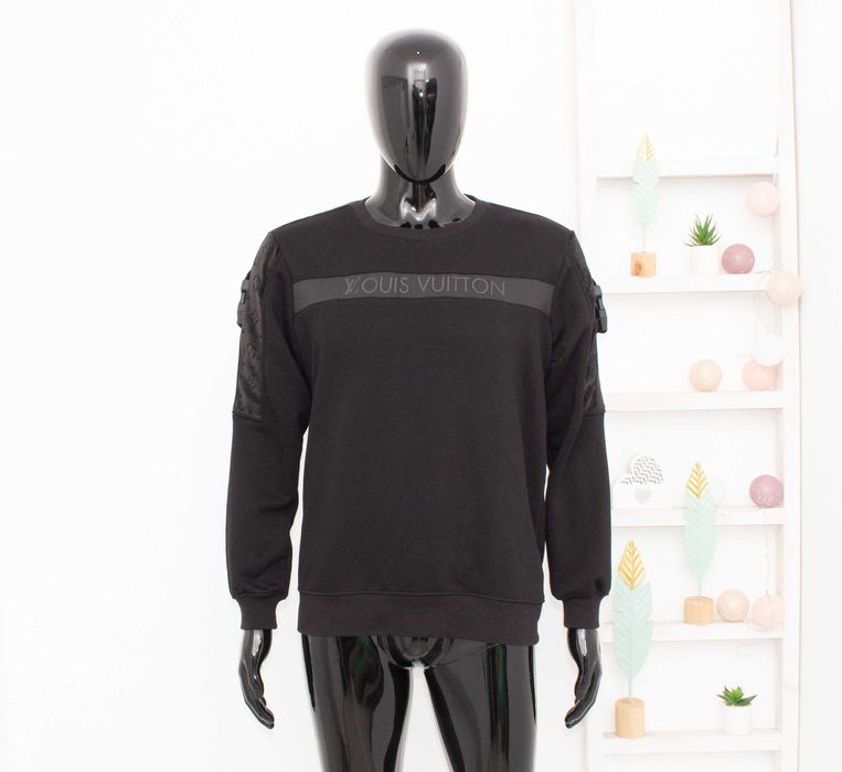 Louis Vuitton мъжки пуловер тип суичър черен плюш на ръкавите М