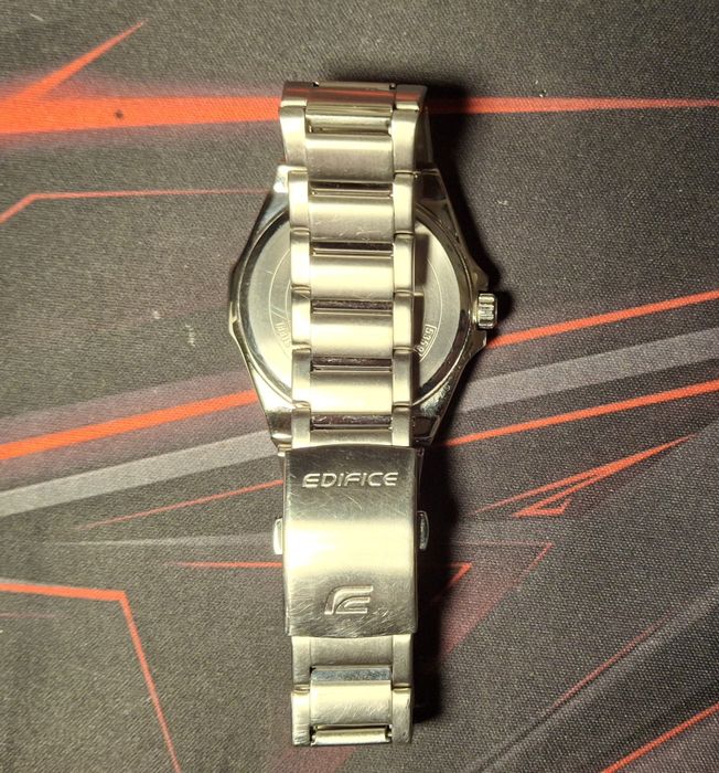 Часовник Casio Кварцов
