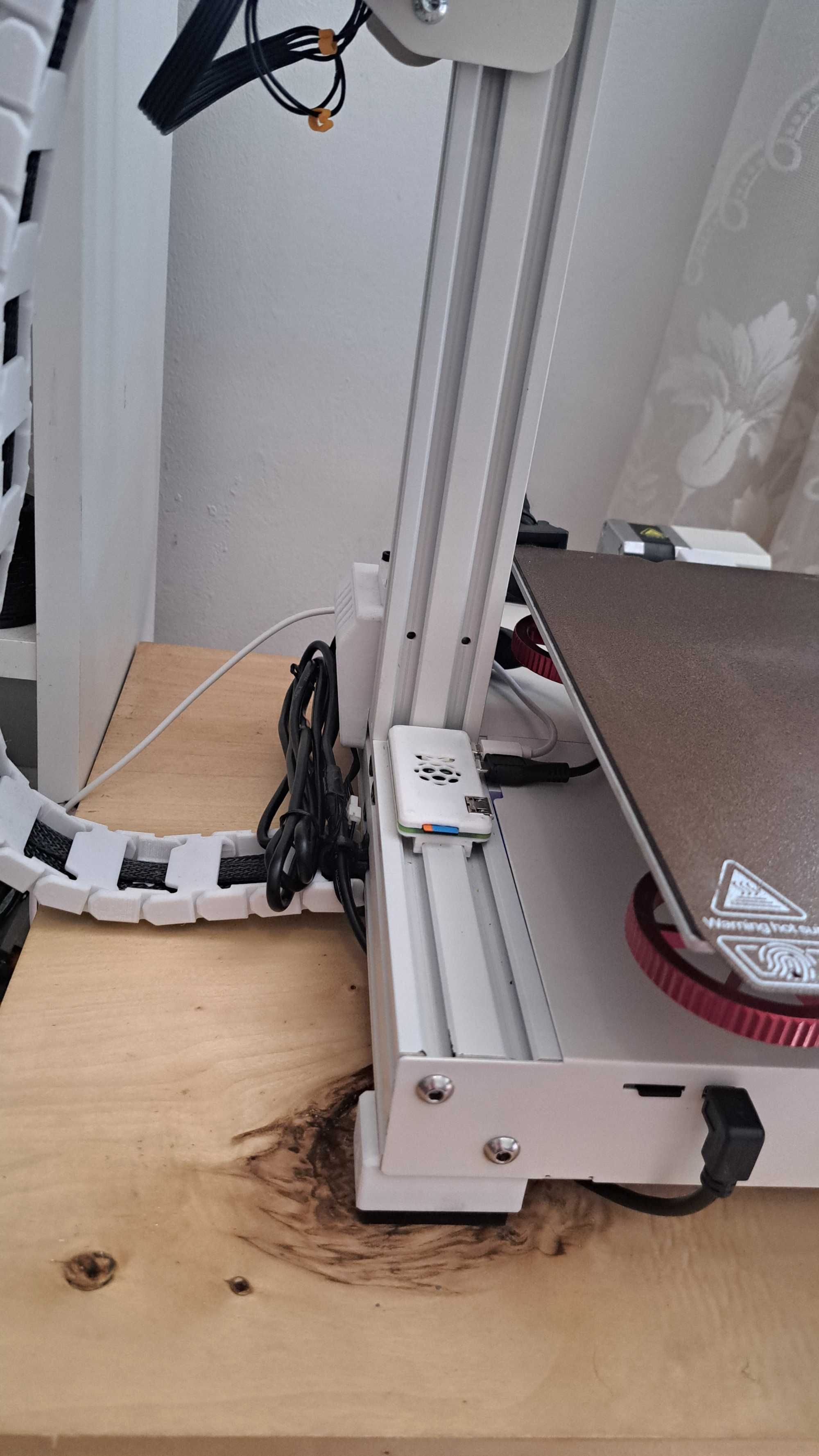 3d принтер (ender 3v2+ъпгрейди)
