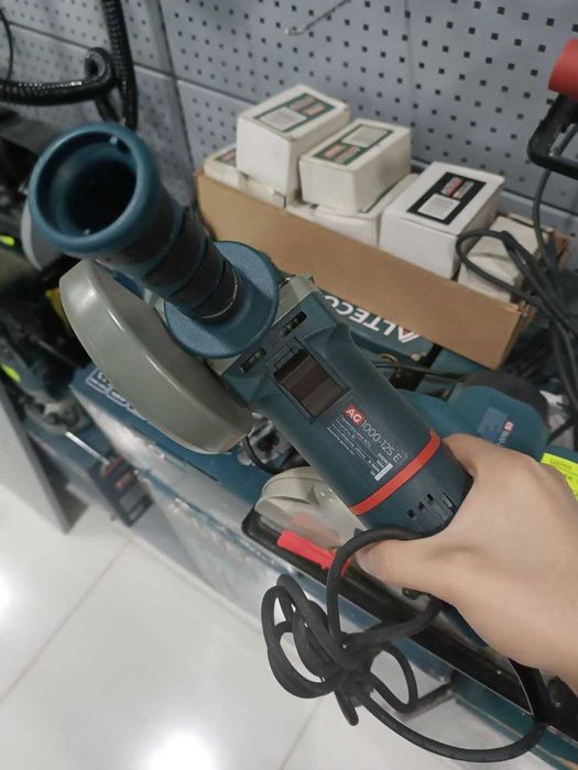 Угловая шлифмашина ALTECO