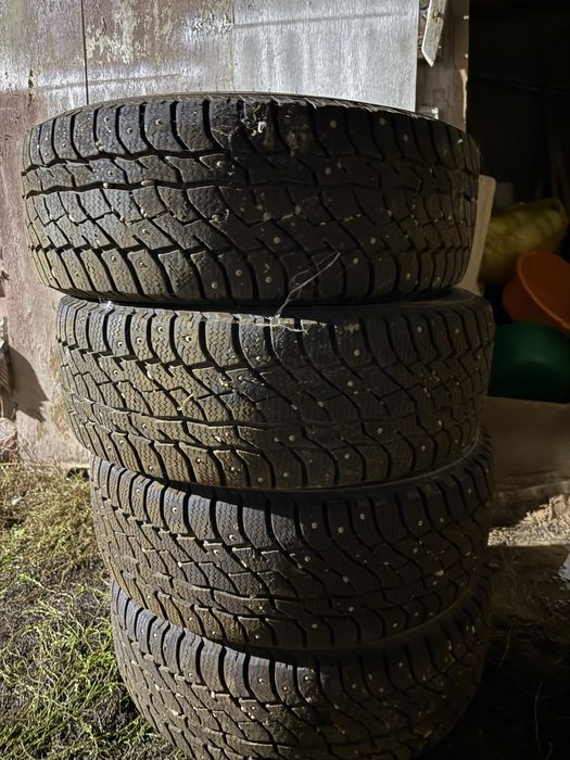 Продам шины новые