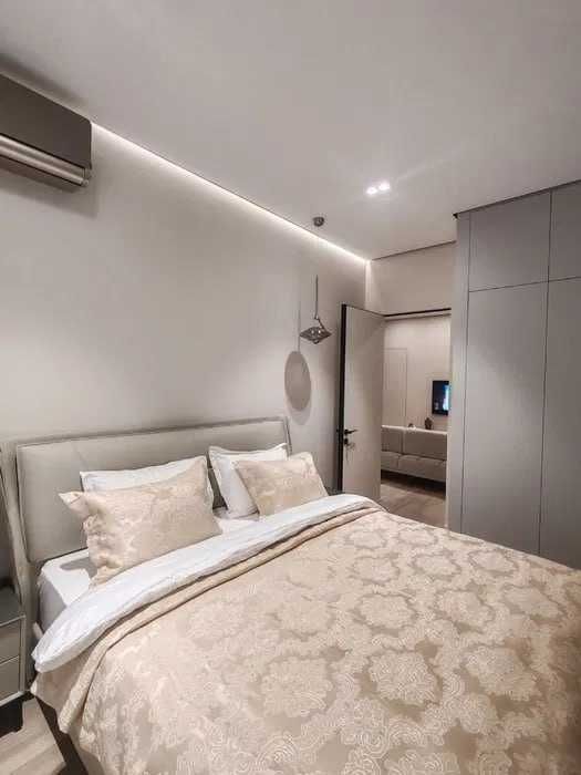 шота руставелли подключ евро 2х ком с кадастром Royal House 53м2;