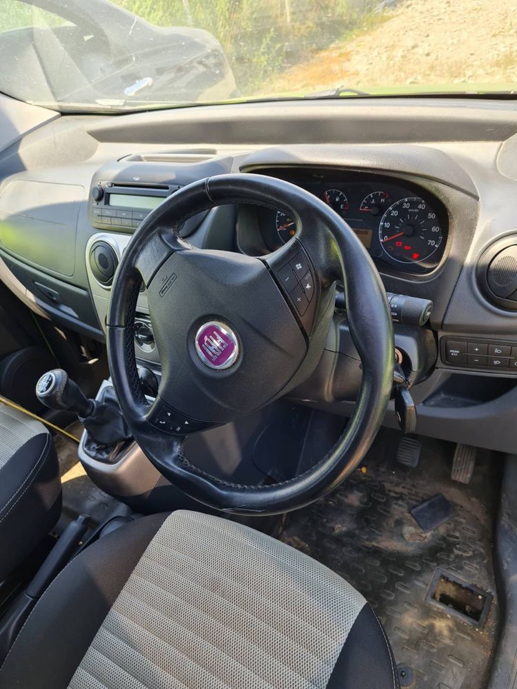 За части Fiat Qubo 1.3d 2009 година.