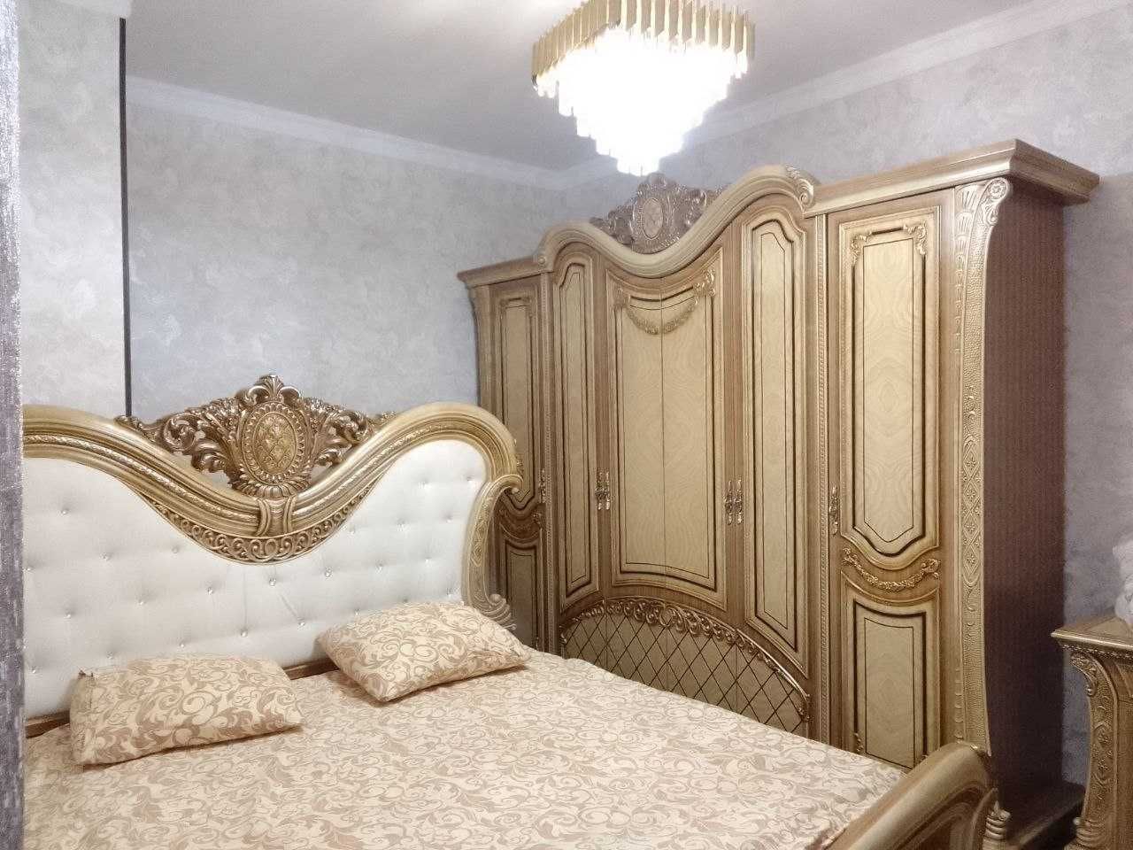 Мебел сотилади, хитой махсулоти