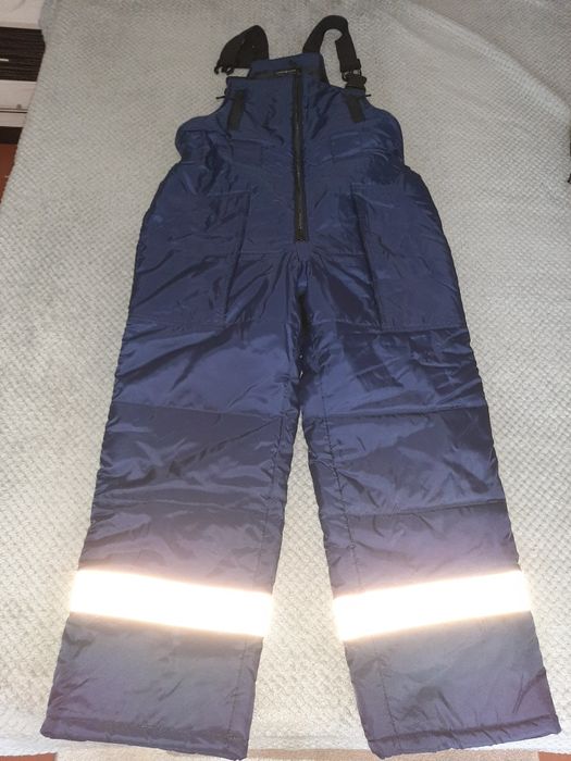 Продам новую зимнию спецодежду.