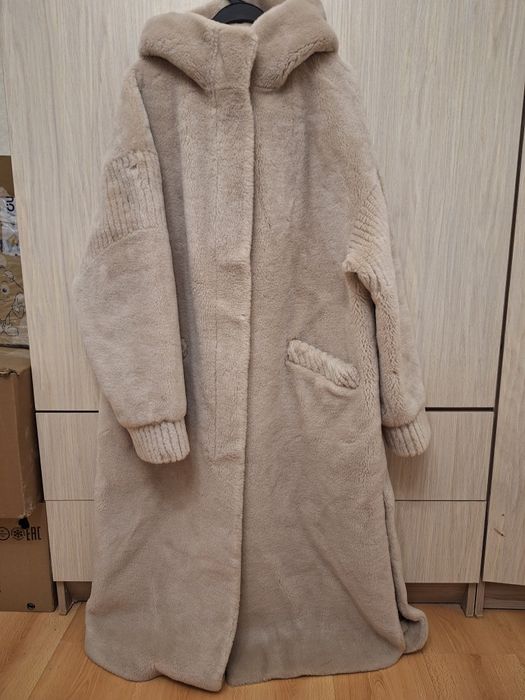 Стильная шуба жен натур. овчина новая 60000