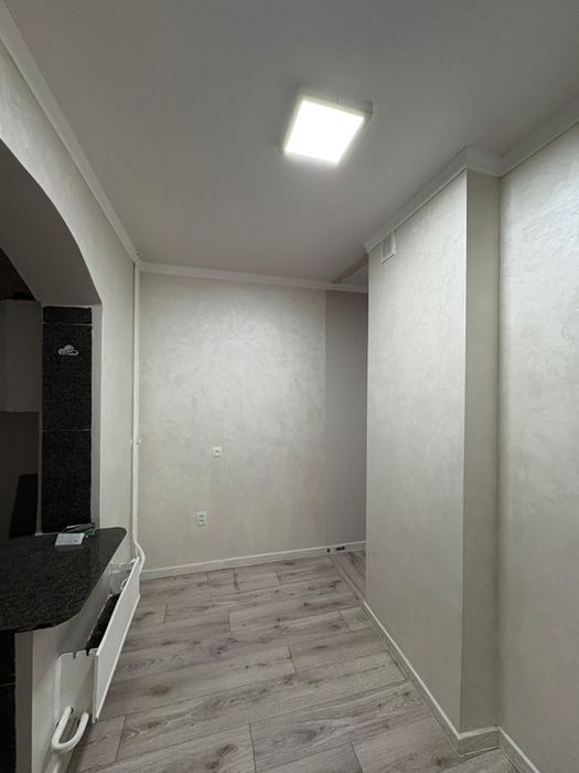 1комн кв 10 мкр 21 д 2 эт