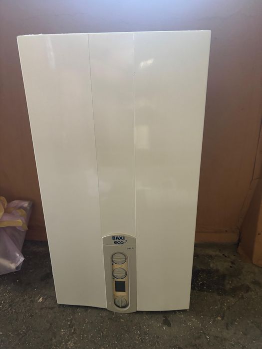 centrală termică BAXI ECO³ 240 Fi - pret negociabil *