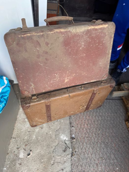 Грамофон, телевизор и шевна машина