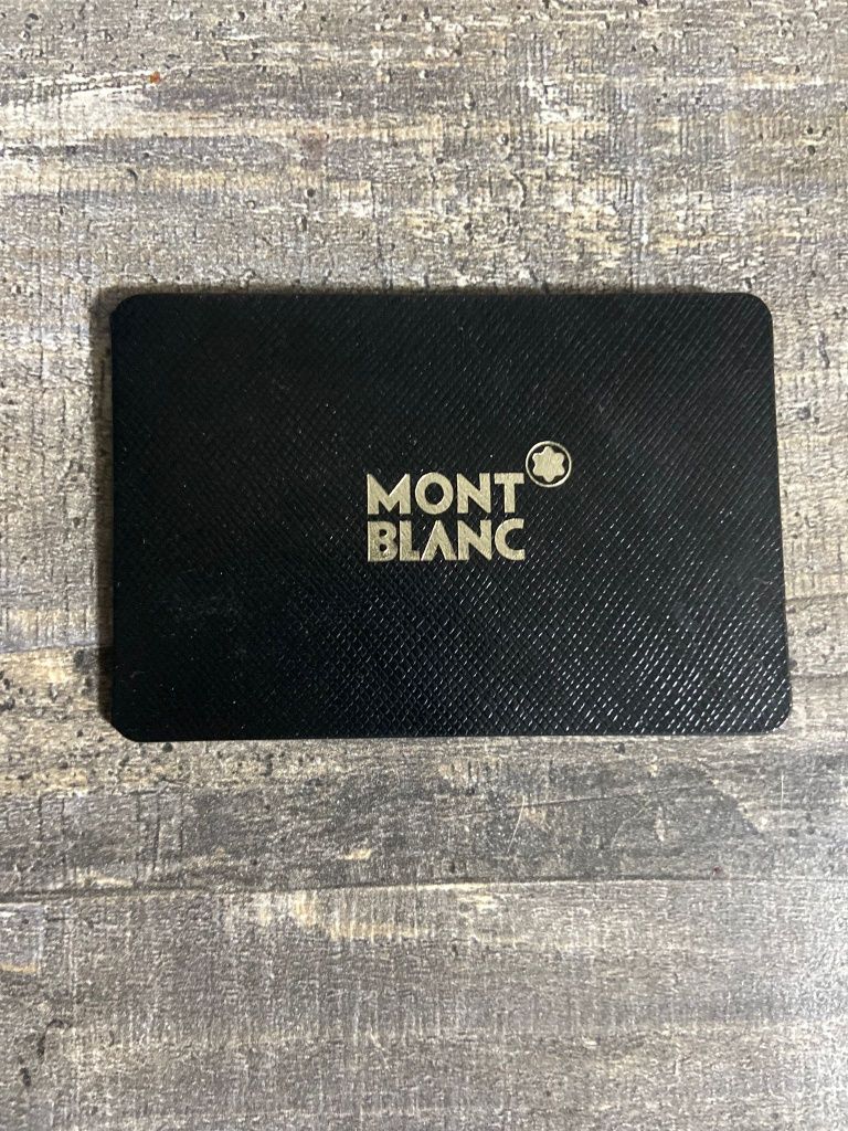 Продам оригинальный чехол на Samsung galaxy note 9 Mont Blanc