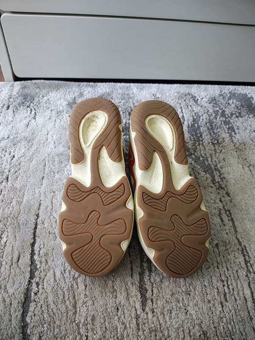 Vând Sneakers nike Tech Hera