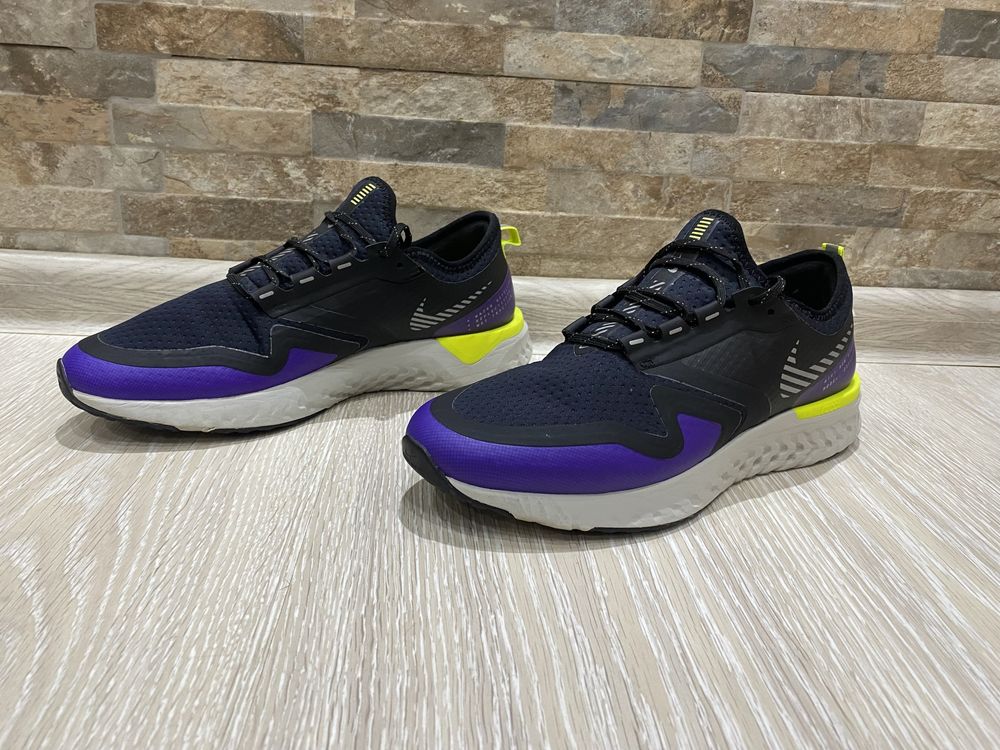 Nike React номер 43