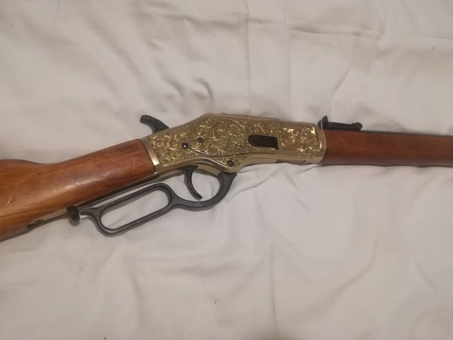 Пушка Winchester 1873. Най-луксозната каубойска пушка. РЕПЛИКА