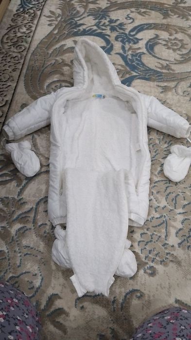 Продаю детский комбинезон до 2х лет
