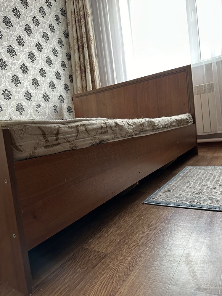 Кровать в отличном состоянии