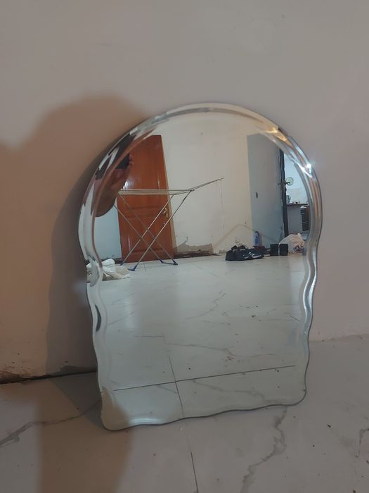 Зеркало для ванной комнаты и не только