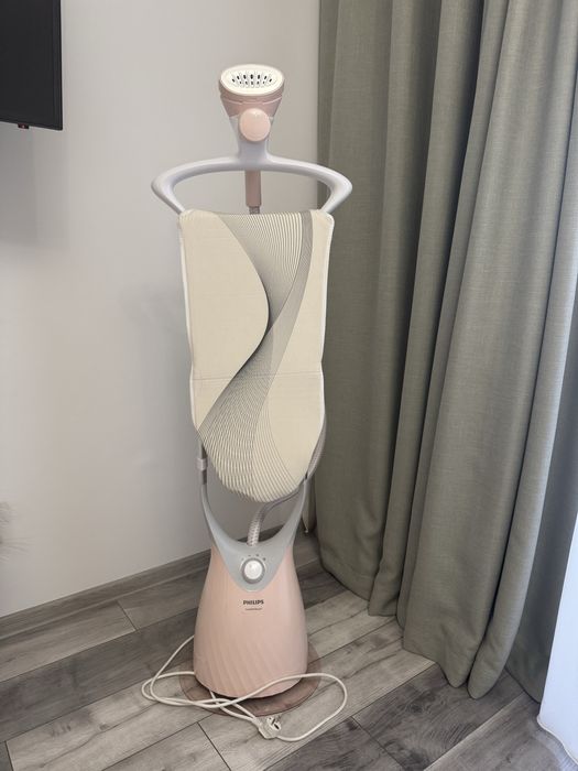 Aparat de calcat cu abur impecabil philips