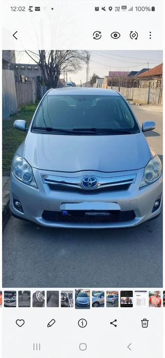 Vand Toyota 2013 Hibrid stare foarte buna