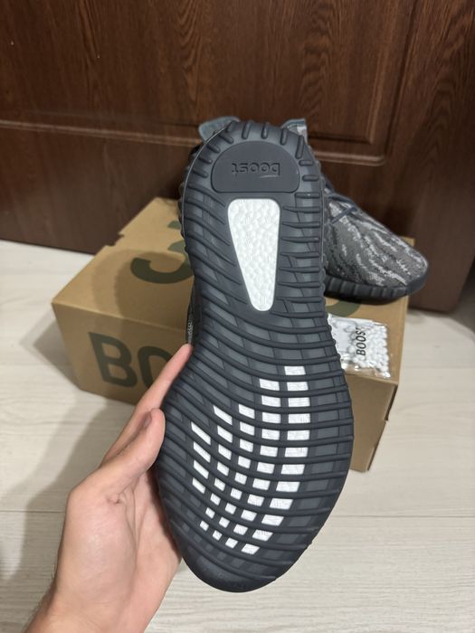 Yeezy 350 Mx Dark Salt