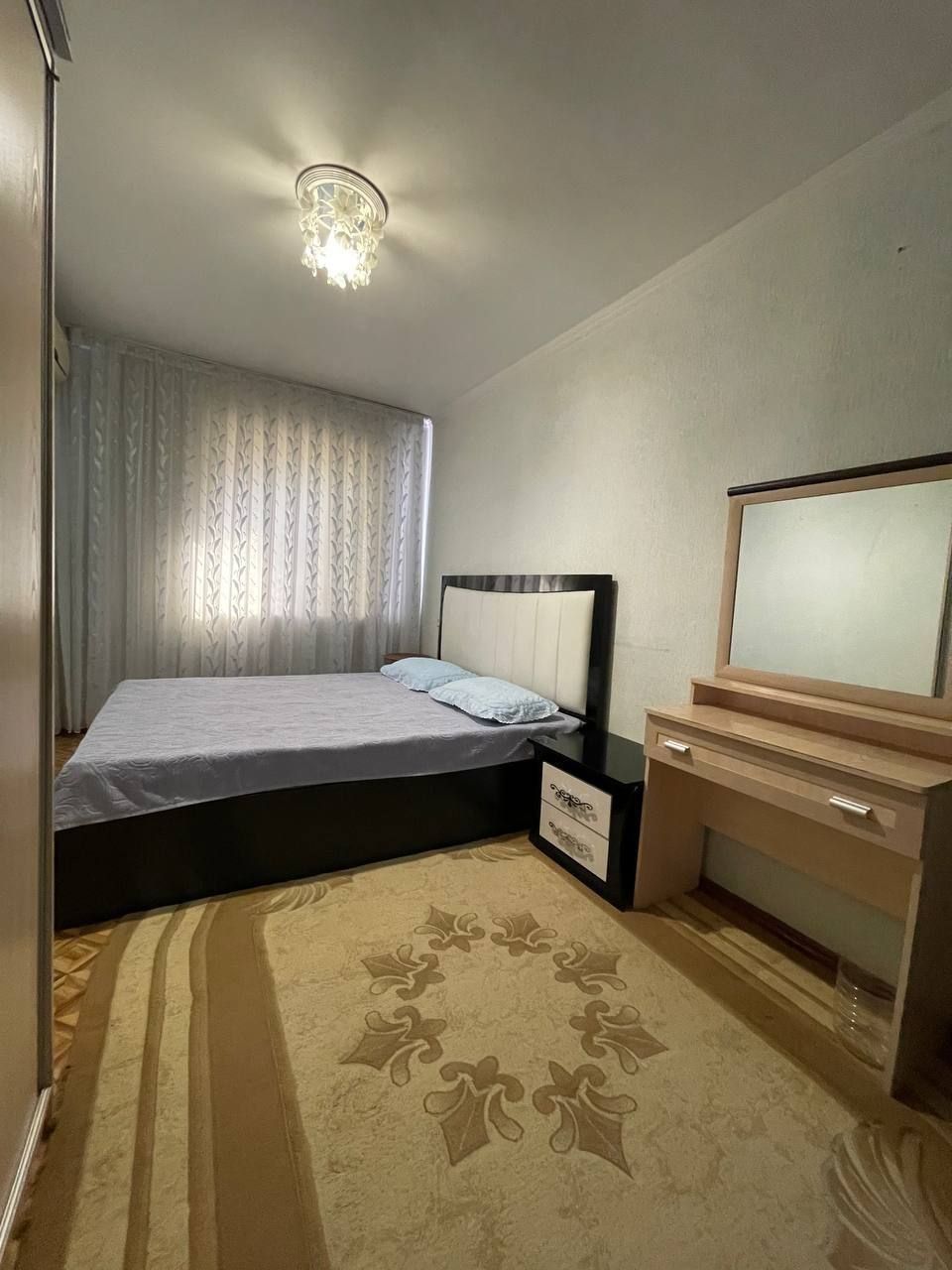 ЦУМ.2-2-4. Квартира в центре, продаётся срочно
