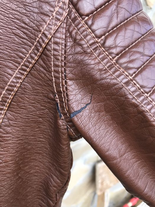 Пролетно- есенно кожено яке за момче