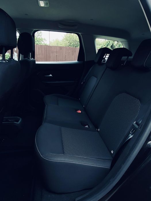 DACIA DUSTER Comfort 1.6 SCe 114cp,benzina, 4x4, Navigatie 9" km reali