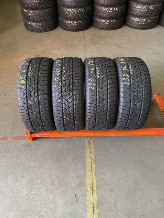 Anvelope iarna 235/40/19 Pirelli Sottozero 3 235 40 19 R19