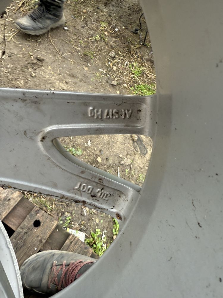 1бр Джанта 17'' за Audi Q3 8U0071497 6,5j et33 на брой