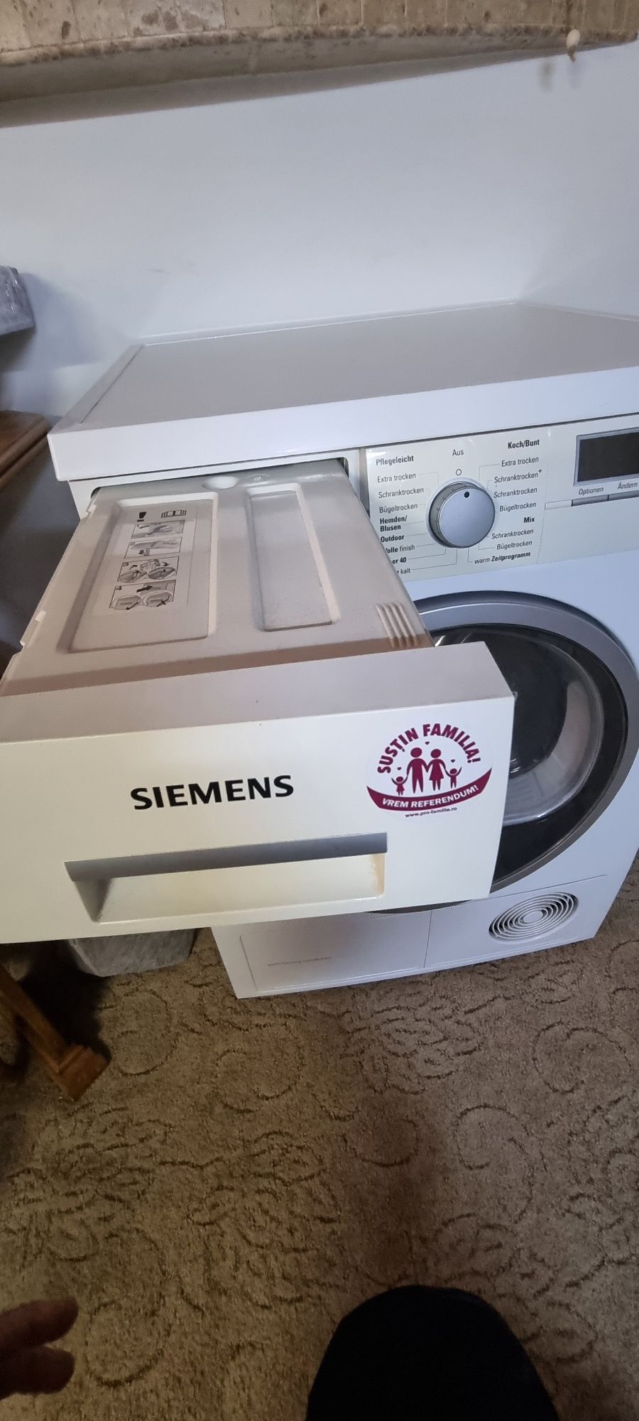 Uscator de rufe Siemens IQ700 cu pompa de căldură