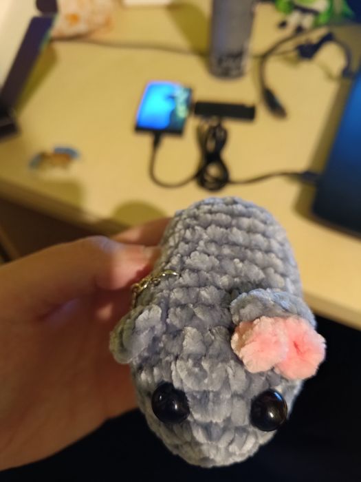sad hamster plângăcios pufos meme jucărie breloc cu sunet