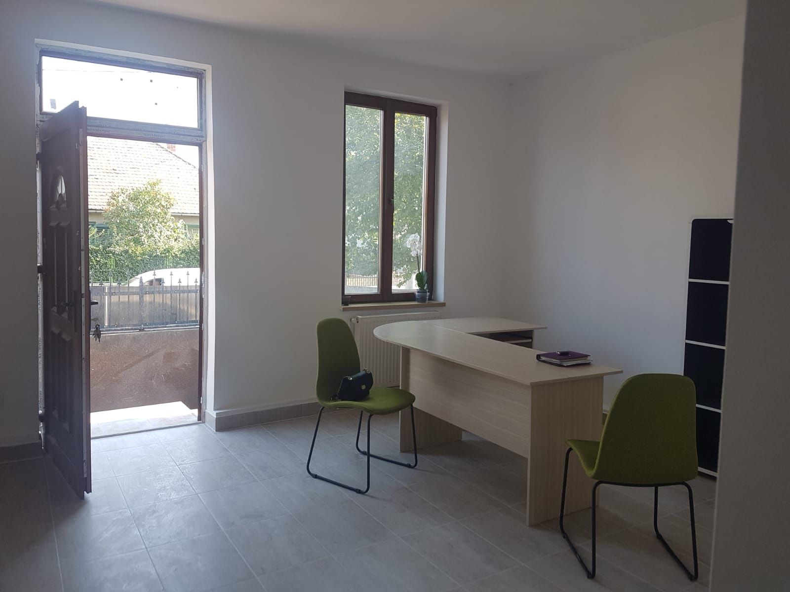 spatiu comercial 90mp- GH.DIMA