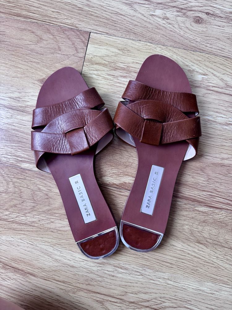 Кожени чехли Zara