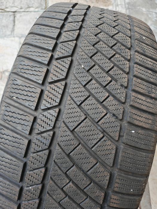Continental 255/40 R20 1бр.