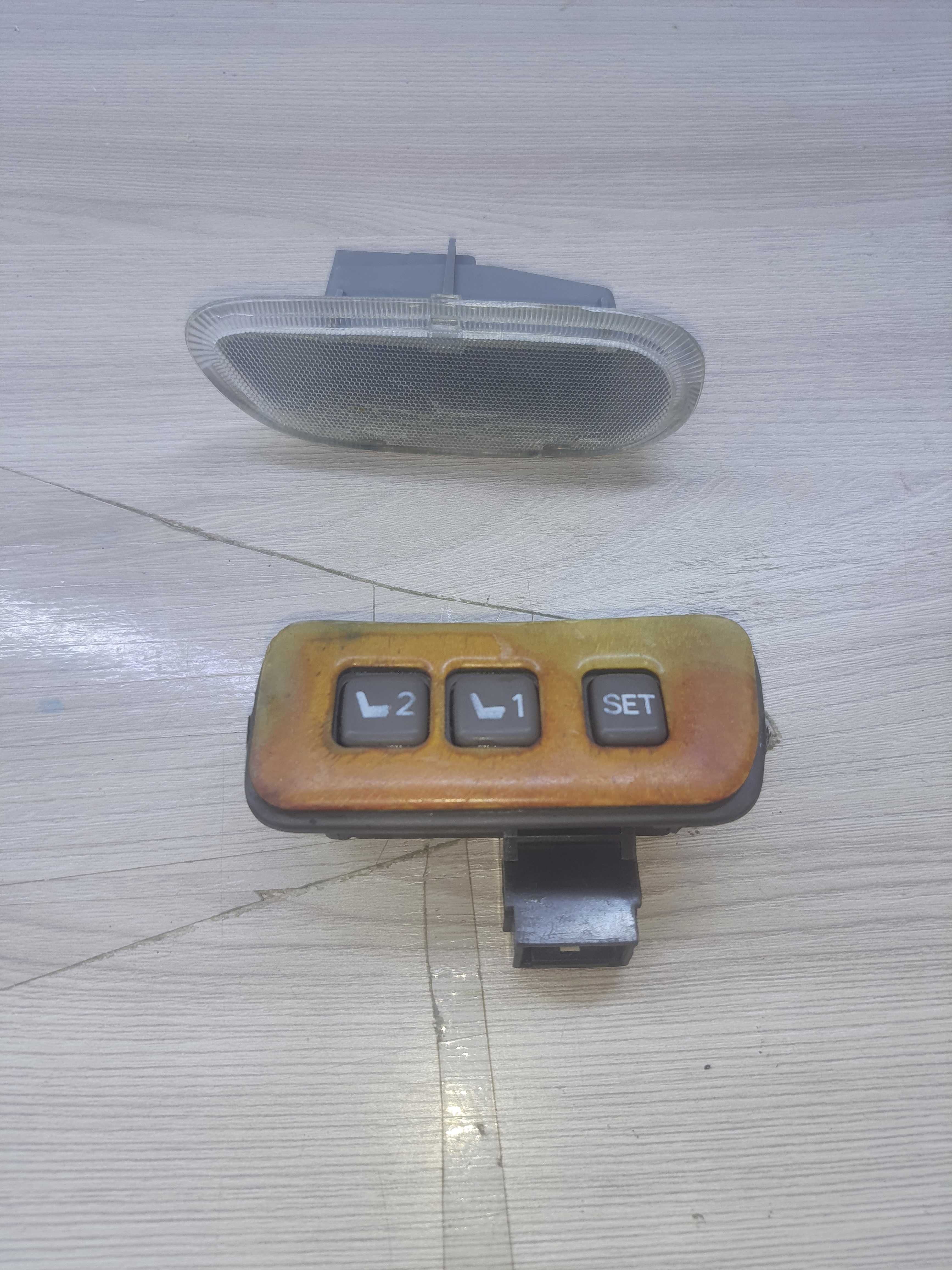 Кнопка памяти сидений LX470, LC100 и Подсветка двери