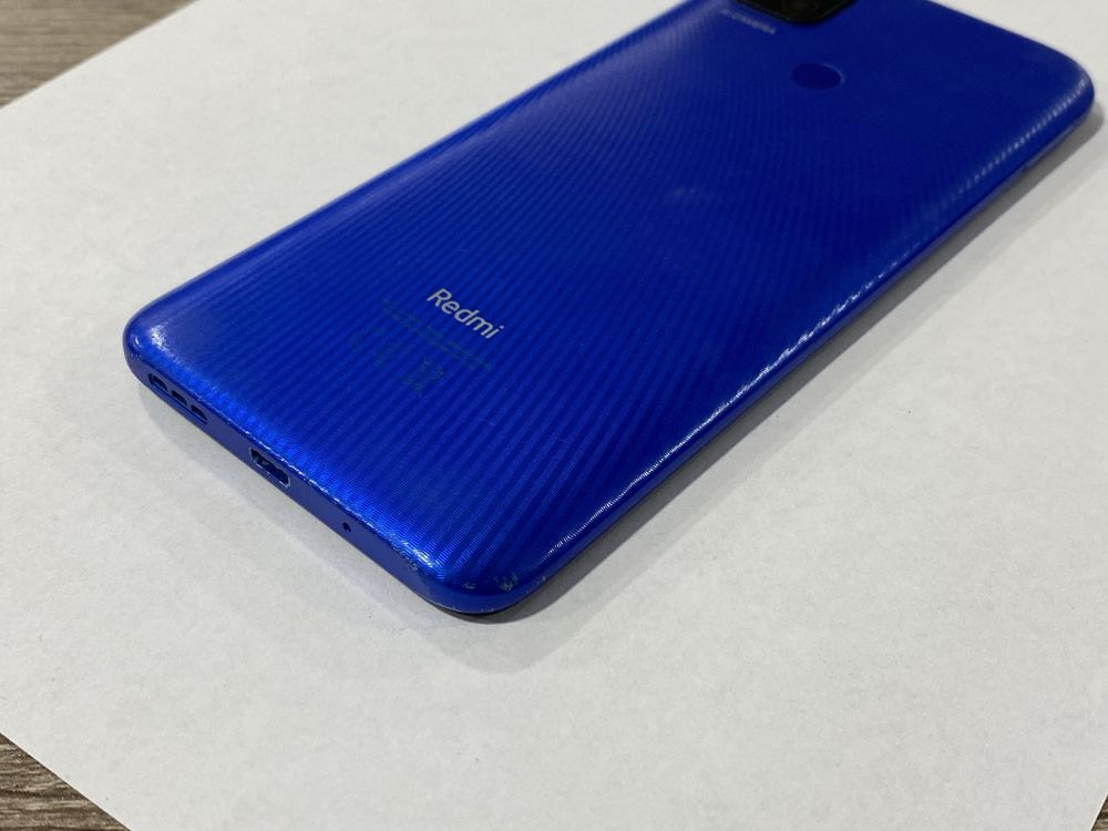 Продавам Redmi 9C NFC