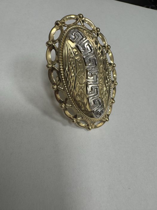 Дамски пръстен 5,29 гр Златен