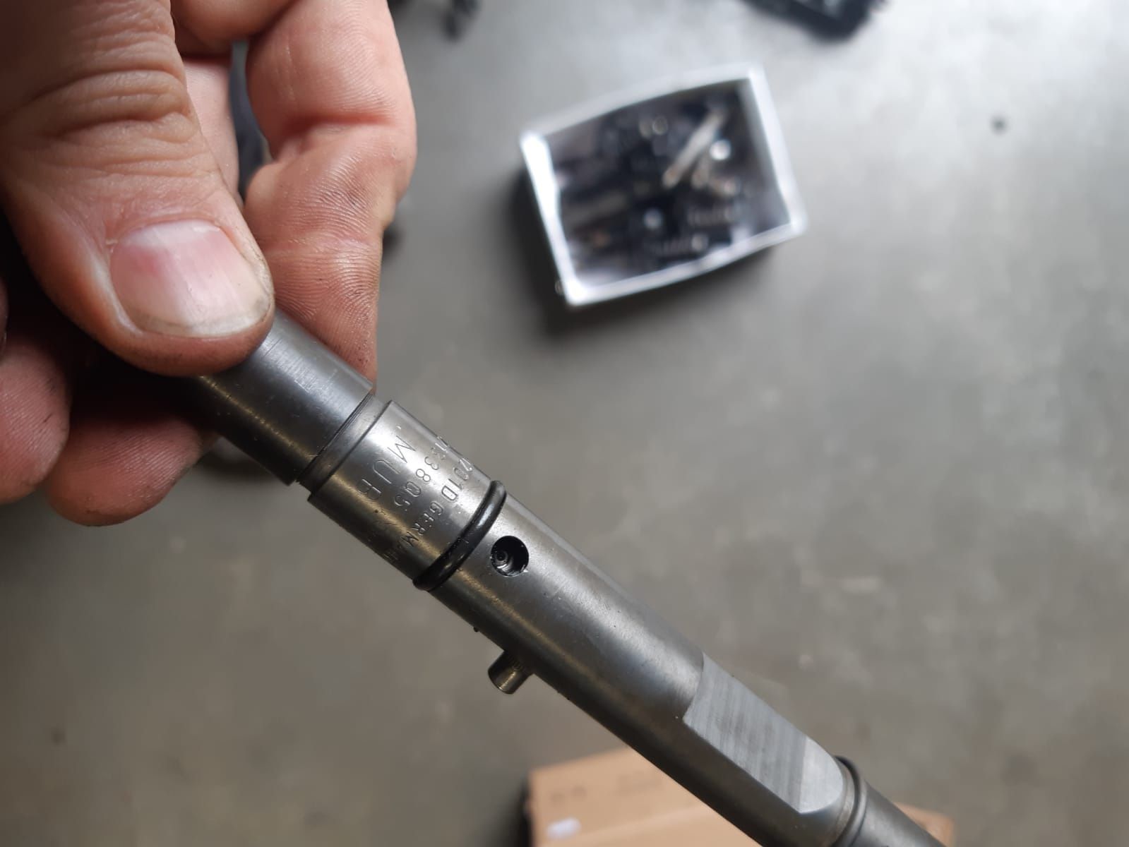 Injector audi c6 c5 2.5tdi 150cp 180cp 100lei buc