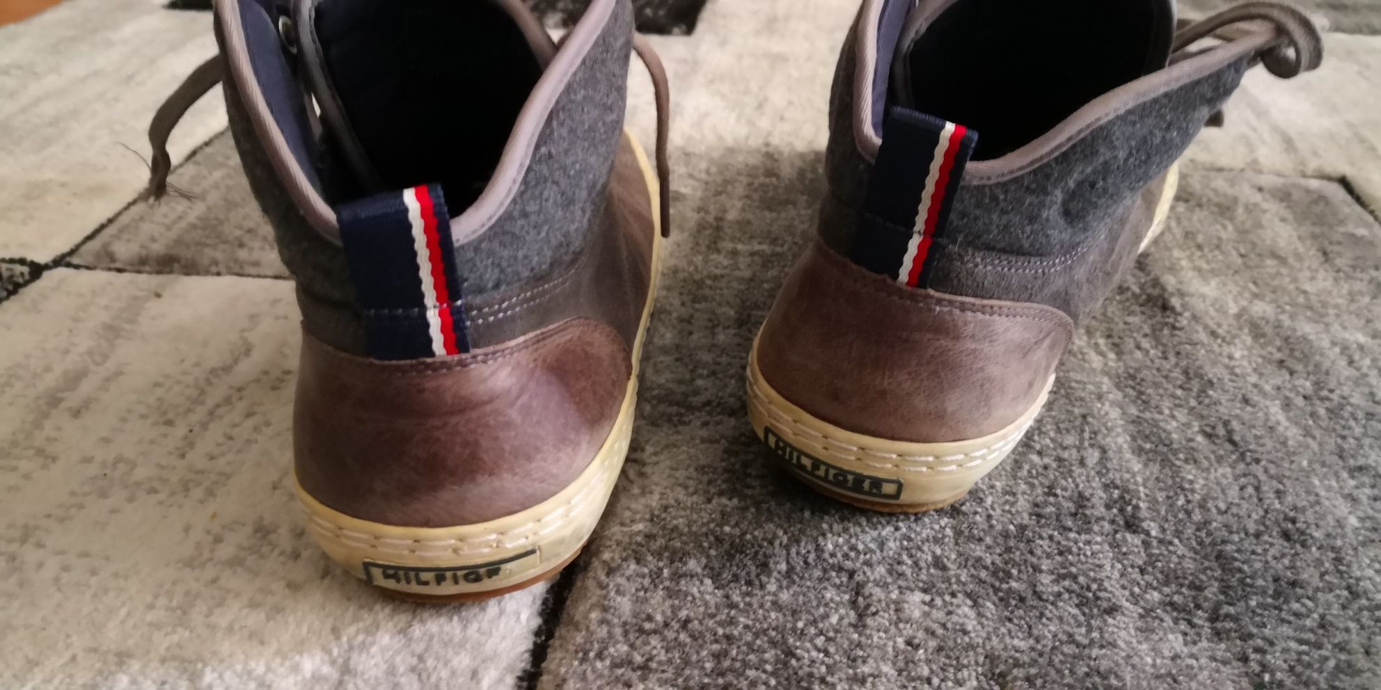 Ghete piele Tommy Hilfiger originale.