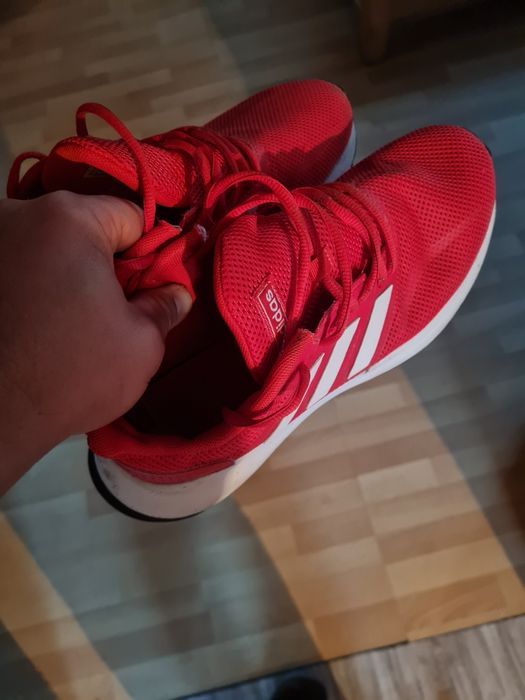 Schimb vand adidasi marca adidas