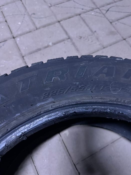 Шины зима 11 тыс. на  липучках R17; 225*55