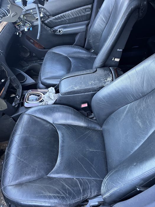 Седалки за Мерцедес w 220