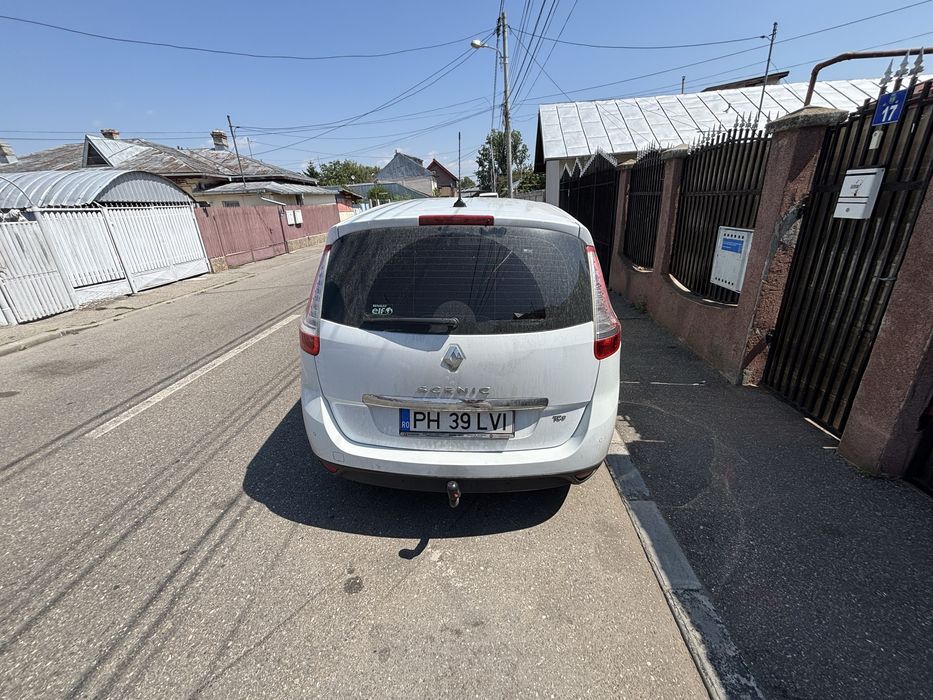 Renault scenic bose edition