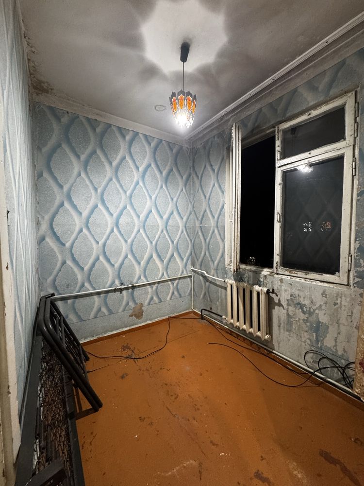 1/4/4 Ялангач, парк локомотив, 33кв.м., без ремонта