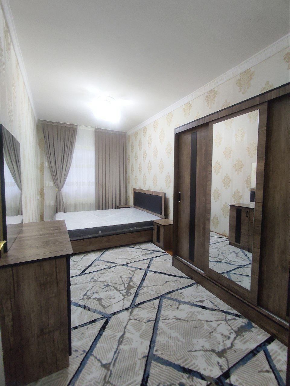 #МЕТРО ХАМЗА, Чиланзар 3 Квартал, 2в3\2\4, Продаётся Квартира