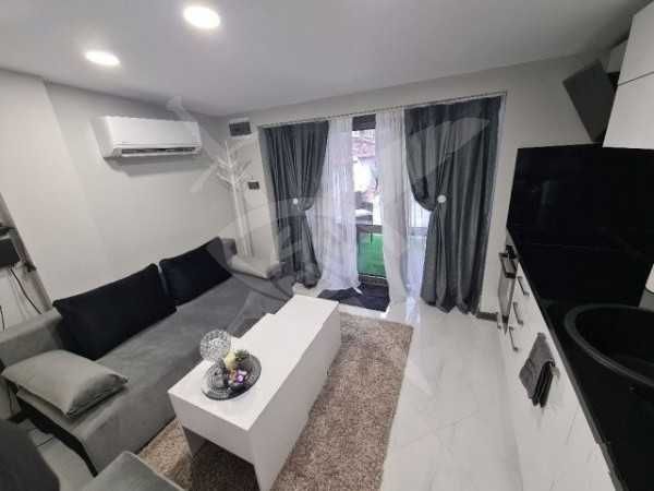 Едностаен апартамент под наем в Центъра 11377711