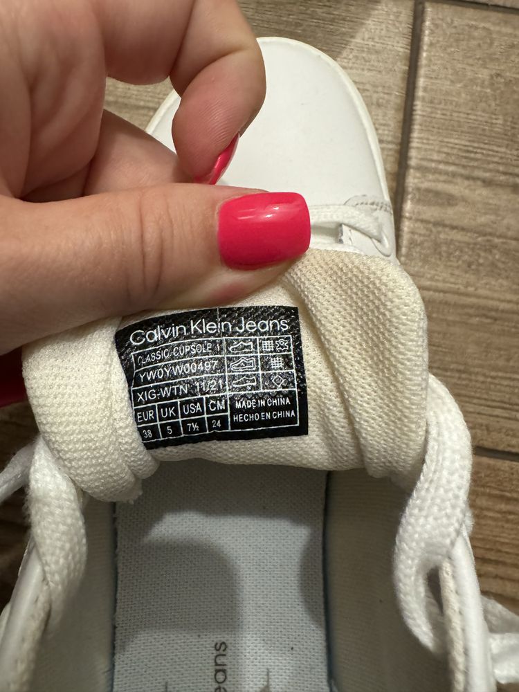 Calvin Klein sneakers marimea 38
