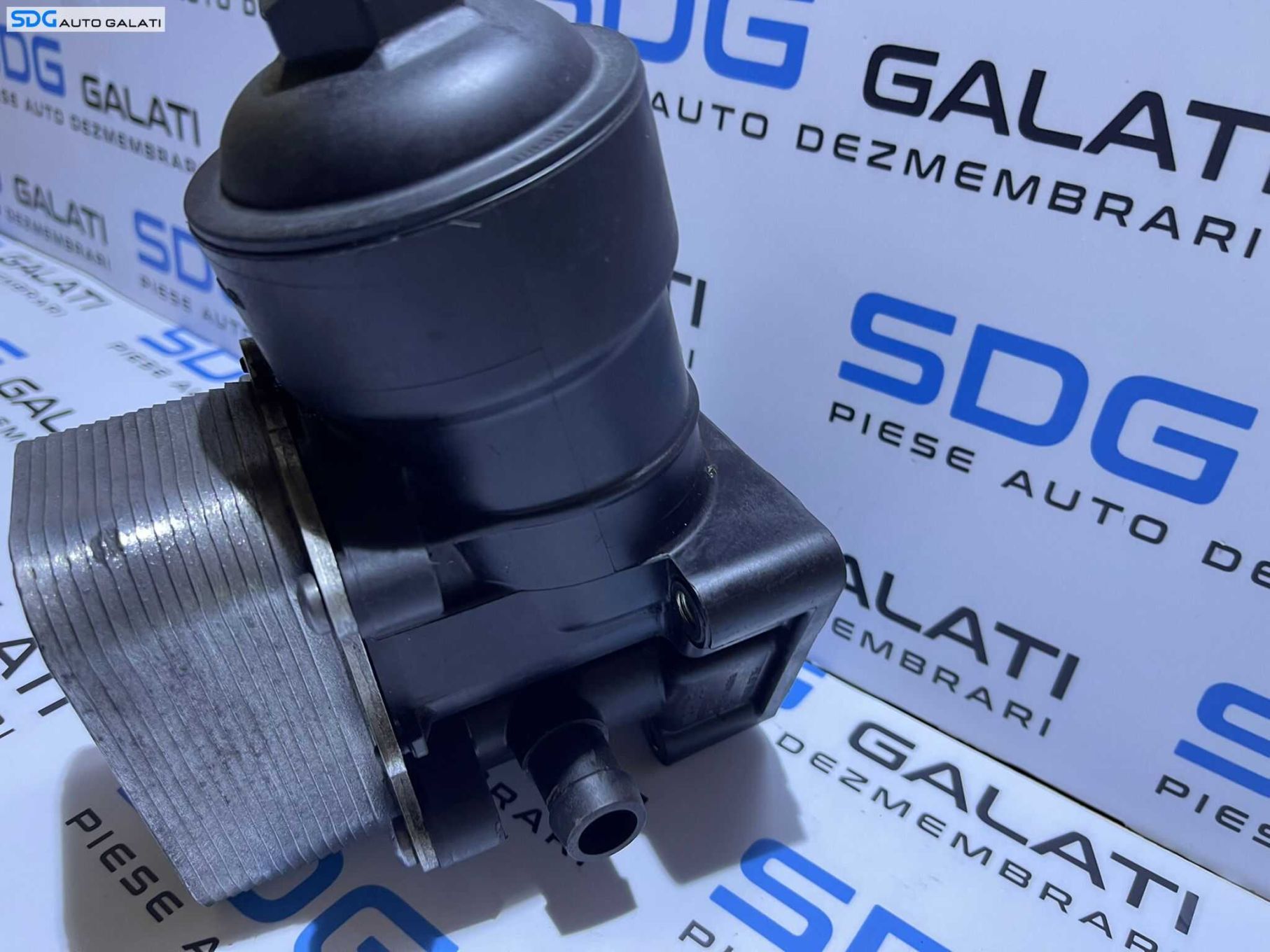 Termoflot Corp Carcasa Filtru Radiator Racitor Ulei Volkswagen Crafter 2.0 TDI CKTB CKTC CKUB CKUC CSLA CSLB CSLC CSNA 2012 - 2016 Cod 03L115389C 03L117021C