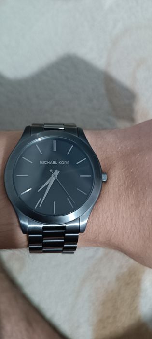 Часы наручные Michael Kors, не ношенные