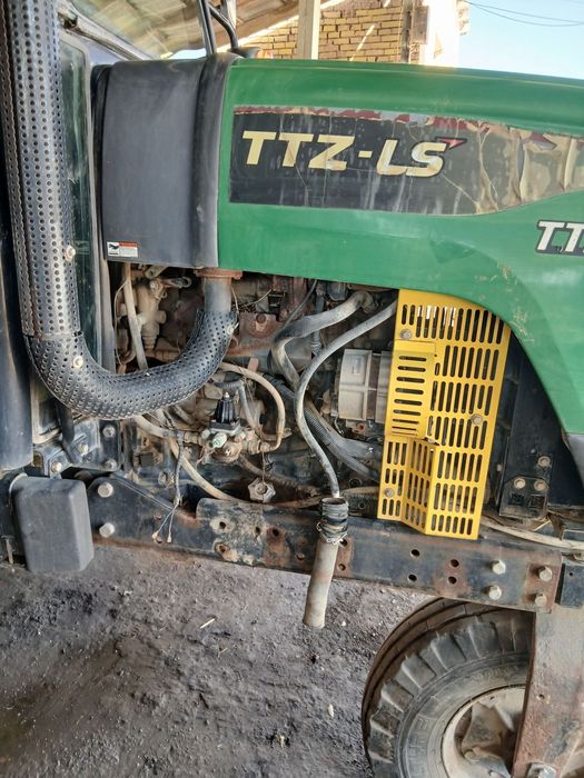 Трактор сотилади