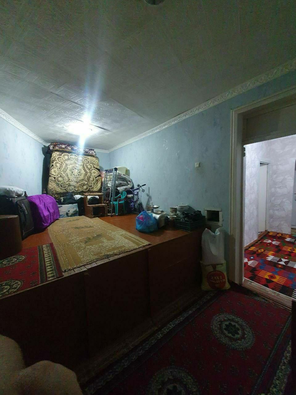 Uy sotiladi 2 xonali 13mkr